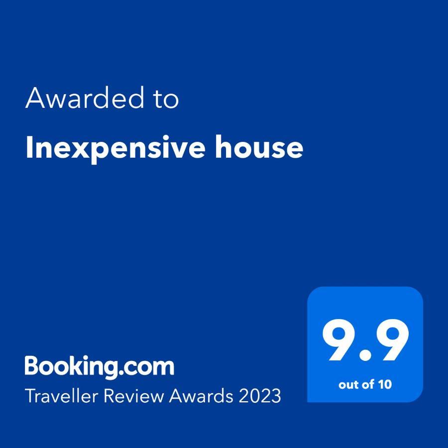 Bed and Breakfast Inexpensive House Ванадзор Экстерьер фото
